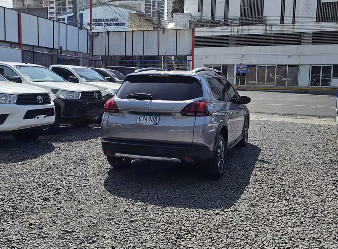 Peugeot modelo 2008