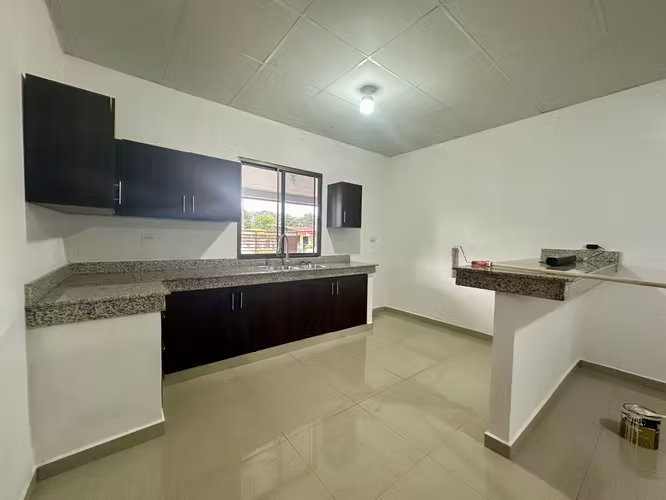 SE ALQUILA DUPLEX SIN MUEBLES EN ÁREA DEL TERRONAL-DAVID