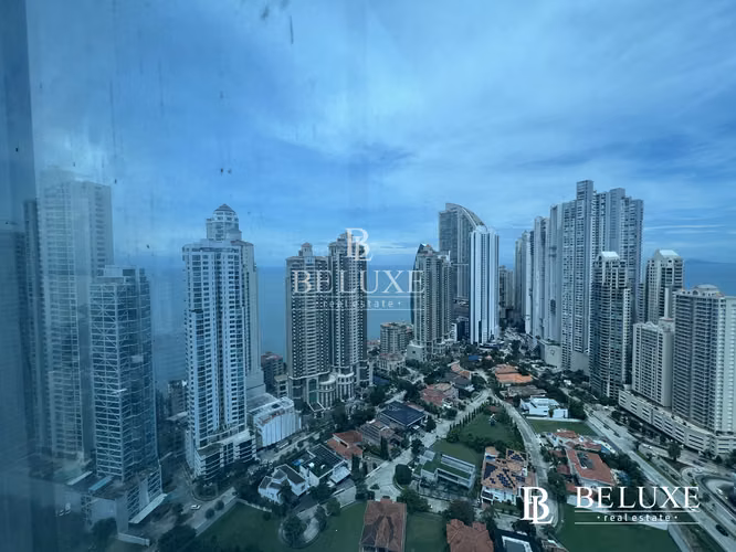 VENTA DE OFICINA EN GRIS EN TORRE OCEANÍA, PUNTA PACIFICA (8)