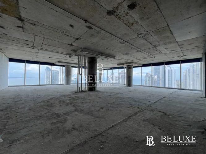 VENTA DE OFICINA EN GRIS EN TORRE OCEANÍA, PUNTA PACIFICA (8)