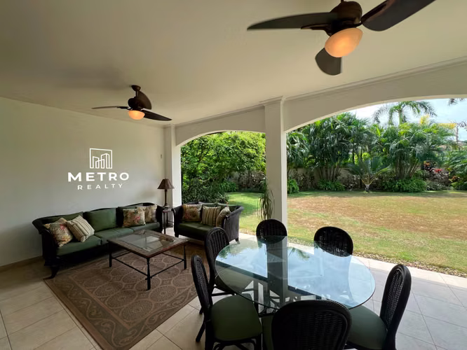 Casa Exclusiva en Venta en Costa del Este