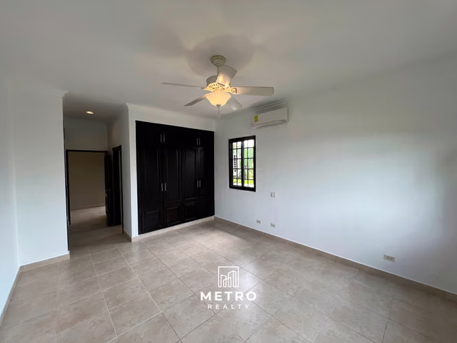 Casa Exclusiva en Venta en Costa del Este