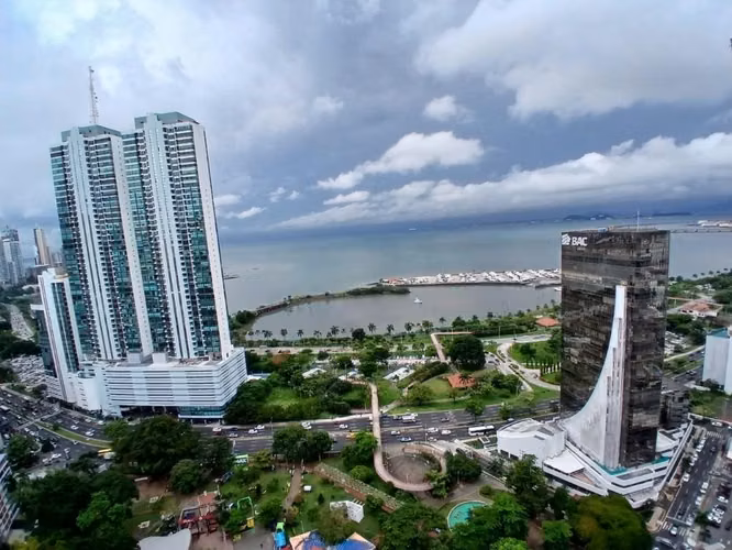 Venta de Apartamento Edificio Allure at The Park en Bella Vista