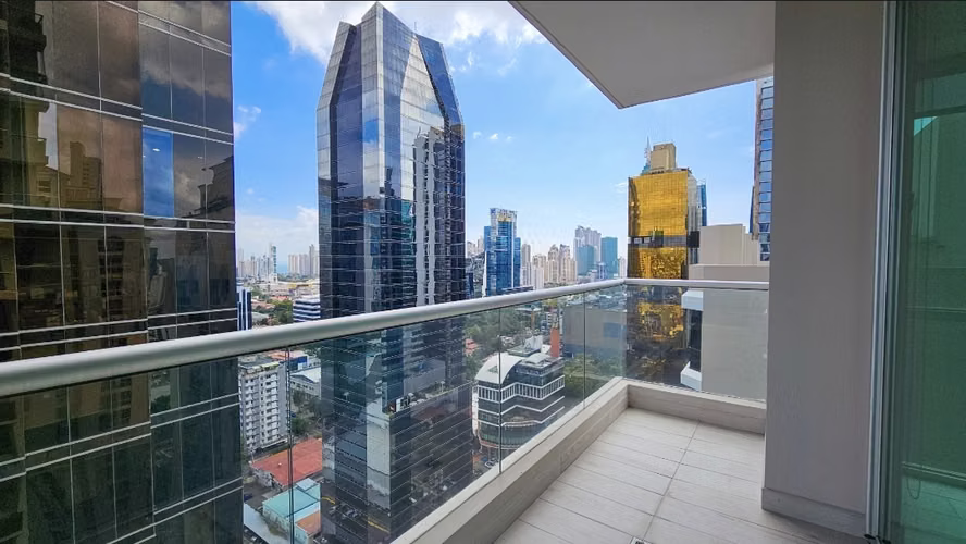 APARTAMENTO EN EL CORAZON FINANCIERO DE PANAMA