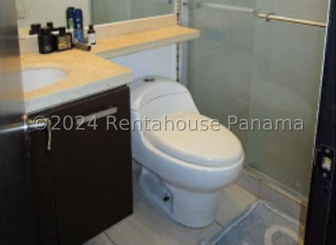 Se Vende Apartamento en El Bosque LA25-1236