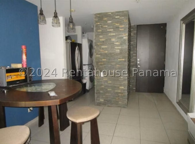 Se Vende Apartamento en El Bosque LA25-1236