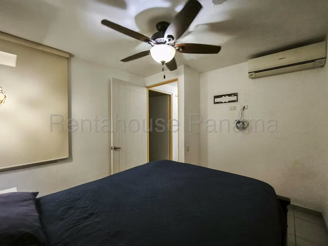 Se Vende Apartamento en El Bosque LA27-322