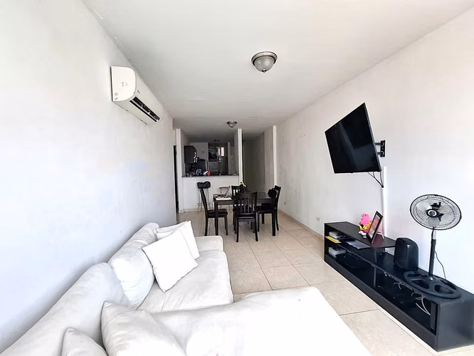 Venta de Apartamento en Parque Lefevre, PH Mérida, 74m2