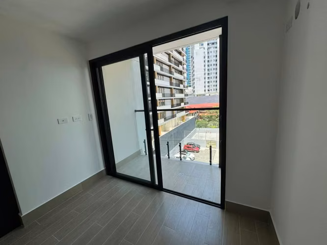 Alquiler de Apartamento en Avenida Balboa Ph Armonia - Imagen 2