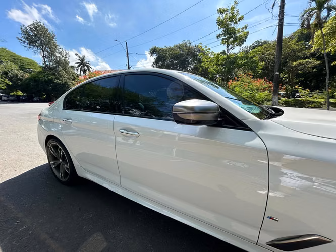 BMW X5 xDrive550i M Sport 2018 | 32,000 km | Único Dueño | Agencia BMW