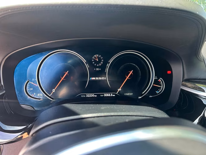 BMW X5 xDrive550i M Sport 2018 | 32,000 km | Único Dueño | Agencia BMW