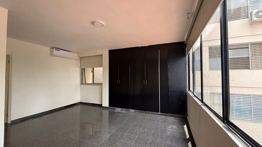 Vía Brasil | Dpto. de 120m2 | 2 habitaciones | Se aceptan mascotas