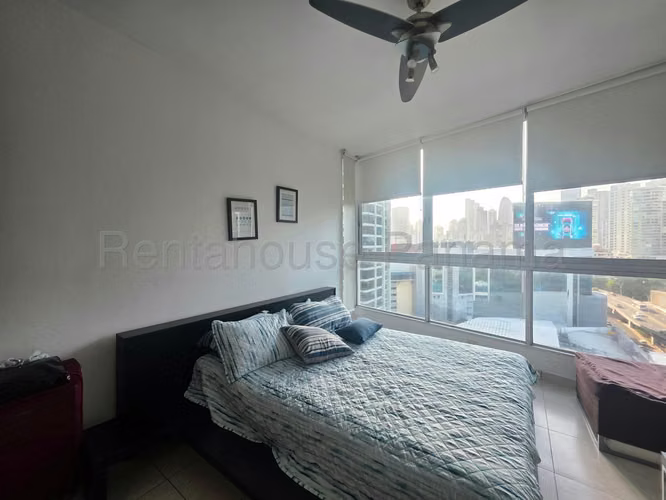 Vive frente al mar en Grandbay Tower | Avenida Balboa MR 26-9154