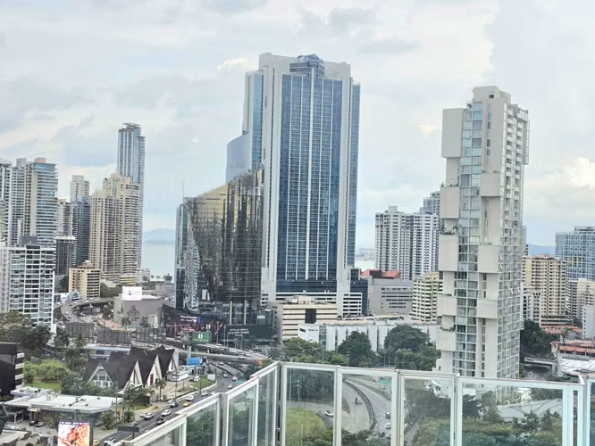 Apartamento en Venta Vía Israel PH THE ONE TOWER 3 REC