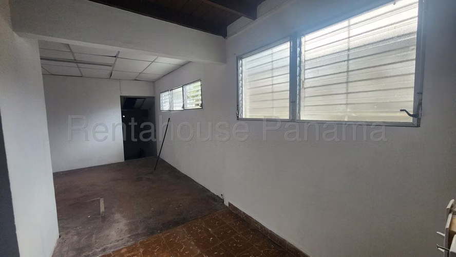 Terreno en Alquiler en  Los Angeles JG