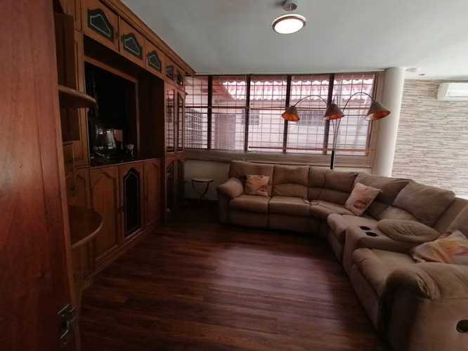 SE VENDE HERMOSA CASA EN VILLA LUCRE