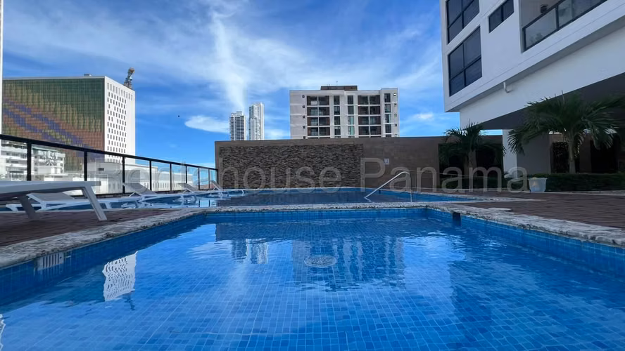 Alquiler en Balboa Bay | Vista al mar, 129 m², 2 recámaras y 2 estacionamientos