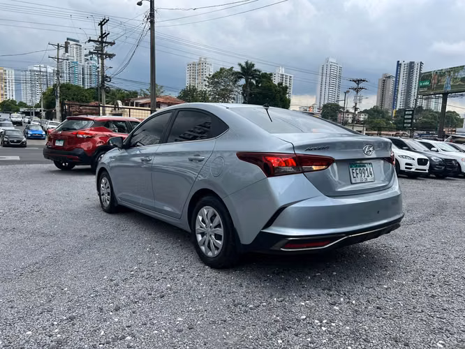 Hyundai ACCENT ACEPTAMOS TRADE IN SUPER AUTOS