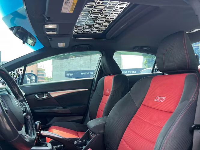 Honda Civic Si SUPER AUTOS