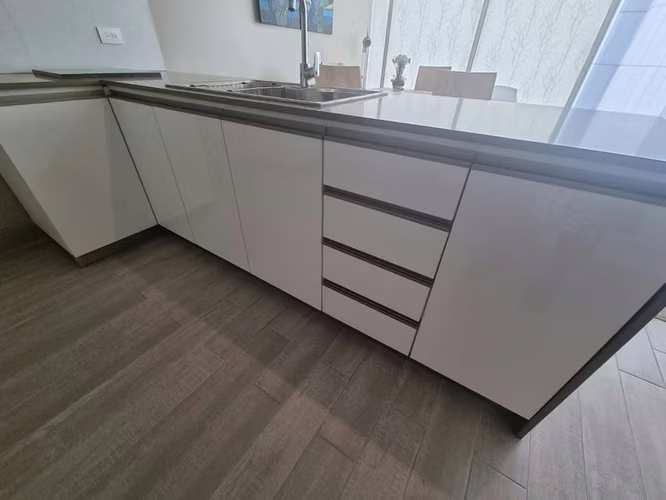 VENTA APARTAMENTO AVENIDA BALBOA 80M2 AMOBLADO MLD