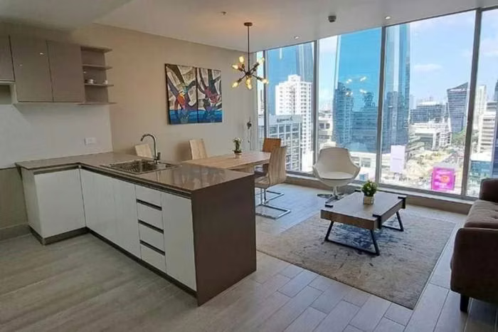 VENTA APARTAMENTO AVENIDA BALBOA 80M2 AMOBLADO MLD