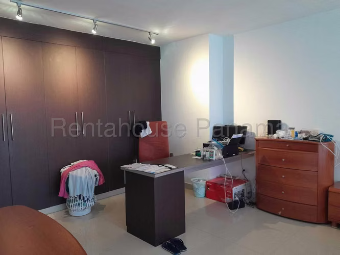 Venta de lindo apartamento tipo Loft de 95m² en El Cangrejo 26JSS5924