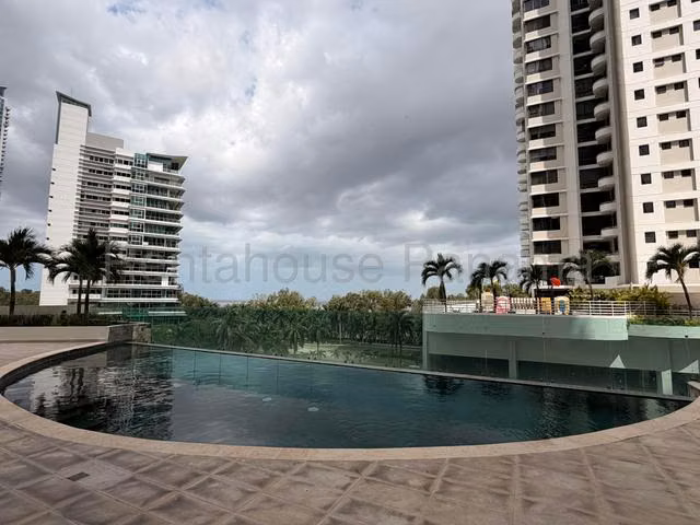Apartamento en venta en PH Lumiere 27LRL261 - Imagen 17