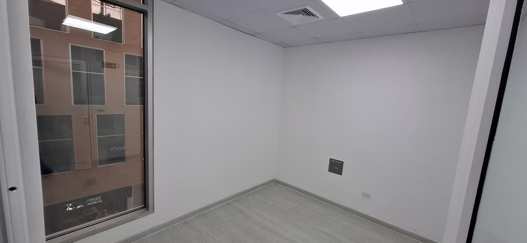 VENTA CONSULTORIO U OFICINA TOWNCENTER 26ML7356