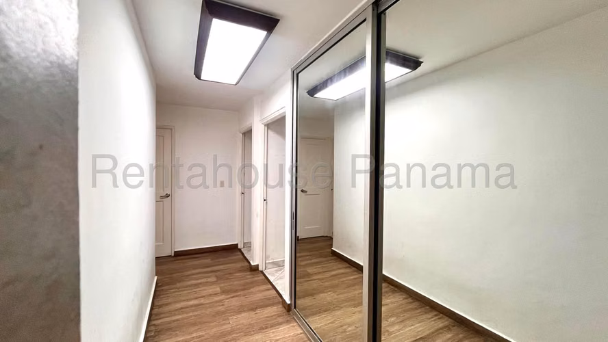 Venta de Apartamento en Coco del Mar 27*165Mfk