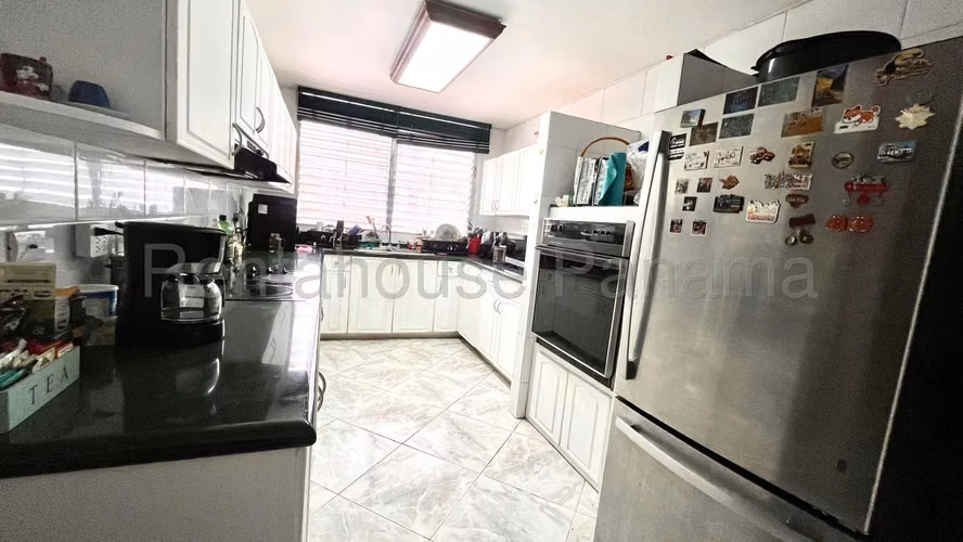 Venta de Apartamento en Coco del Mar 27*165Mfk
