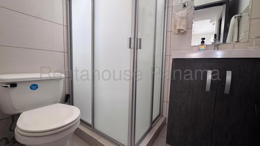 Apartamento en Alquiler en Parque Lefevre. PH CENTENNIAL. 27LDC213 - Imagen 10