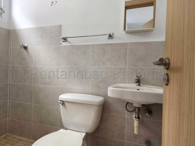 VENTA DE CASA BRISAS DEL GOLF GM