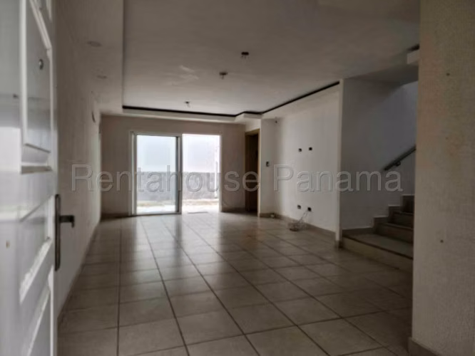 VENTA DE CASA BRISAS DEL GOLF GM