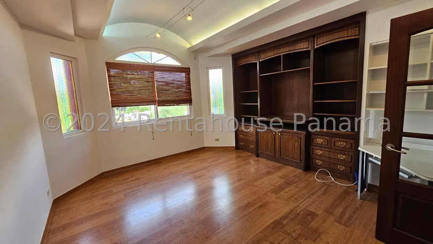 Casa en Venta en Altos del Golf 26EPP2466