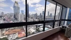 Apartamento en Venta en Avenida Balboa 27jack167