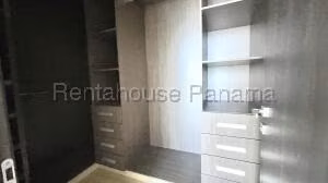 Apartamento en Venta en Cooco del Mar 27jack223