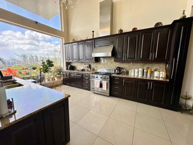 Casa en Venta en Altos de Santa Maria AFC 26-6533