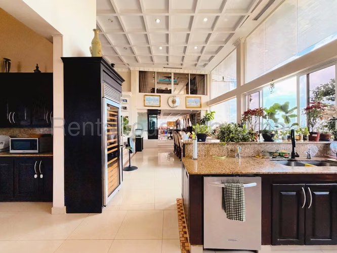 Casa en Venta en Altos de Santa Maria AFC 26-6533