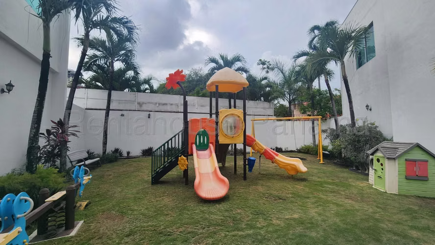 Casa en Venta en Altos de Golf AFC 26-7823