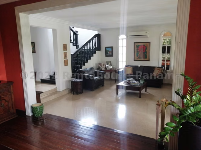 Casa en Venta en La Alameda AFC 22-9727