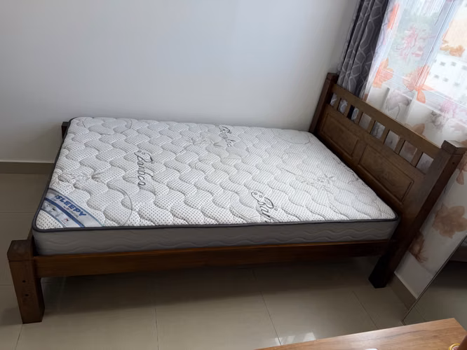 Cama con colchón