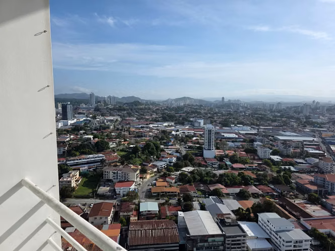 Se Vende Apartamento de 3 Rec en PH Vivendi,  Edison Park Panamá