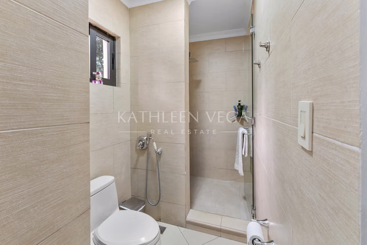 Apartamento en Planta Baja en Courtyard Residences PH Embassy Club