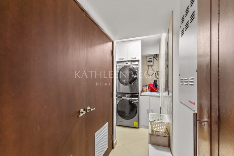 Apartamento en Planta Baja en Courtyard Residences PH Embassy Club