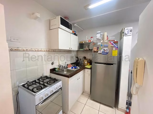 Apartamento en venta en PH Plaza Valencia 27LRL245 - Imagen 6