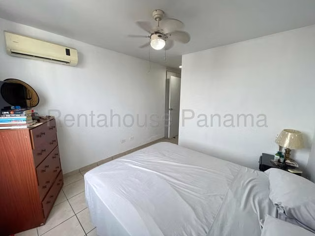 Apartamento en venta en PH Plaza Valencia 27LRL245 - Imagen 10