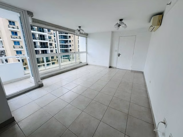 Se Vende o Alquila apartamento en Elmare 700 ID 26551