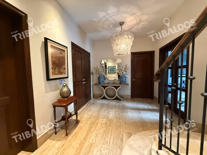 Venta de Casa en Fairway Estates, Santa María