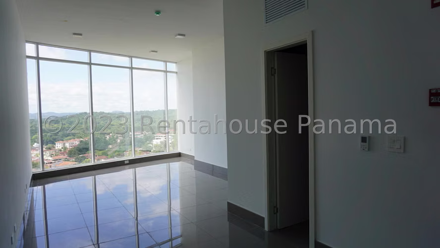 Venta de Oficina en El Dorado Golden Point KC