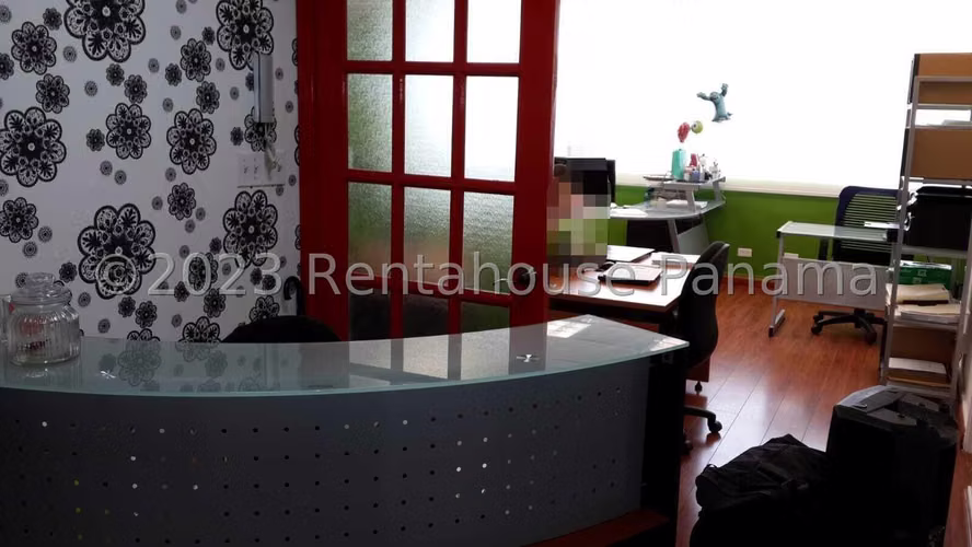 Venta de Oficina en El Dorado CC KC